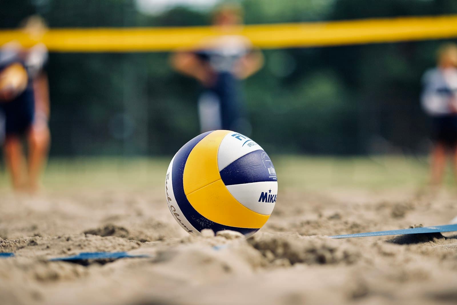 Young players in age-appropriate training